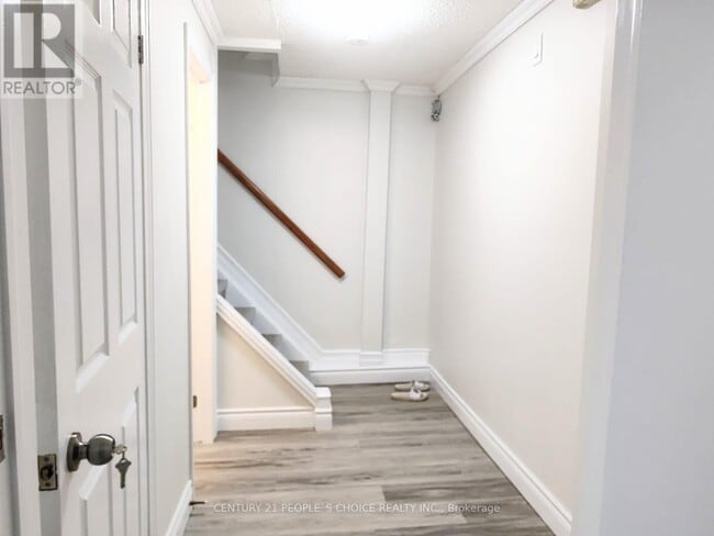 Building Photo - 1596 Warden Ave.