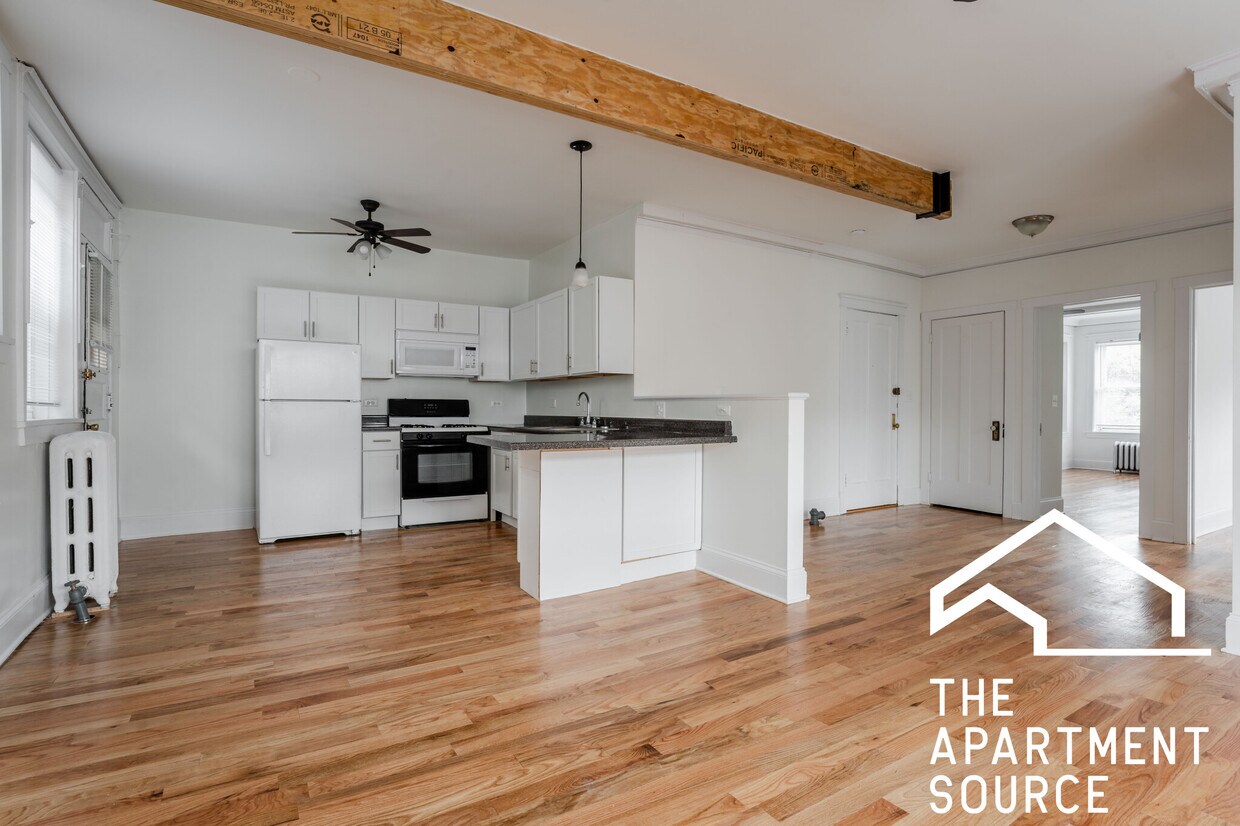 Foto principal - 4918 N Glenwood Ave