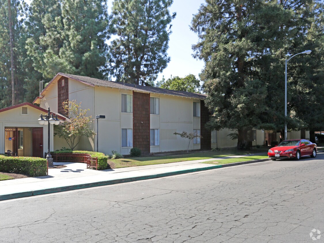 Foto principal - Cedar Tree I and II Apartments