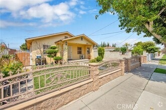 Building Photo - 8127 Emerson Pl