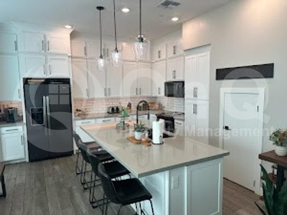Foto principal - 1521 E Shannon St