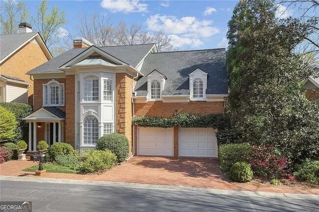 Photo - 460 Ivy Park Ln NE House