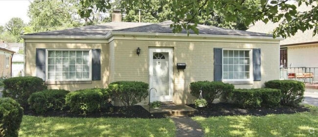 Building Photo - 4708 Boulevard Place