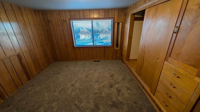 Building Photo - 429 S 1300 E