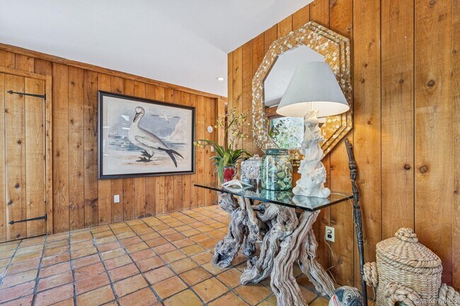 Foto del edificio - 4 Marion Ln