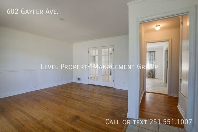 Building Photo - 602 Gayfer Ave
