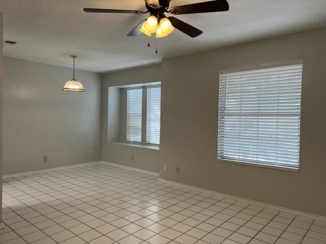 Foto del edificio - 201 Martingale