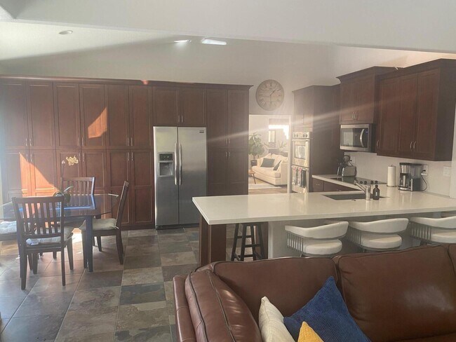 Building Photo - 371 Cypress Point Dr