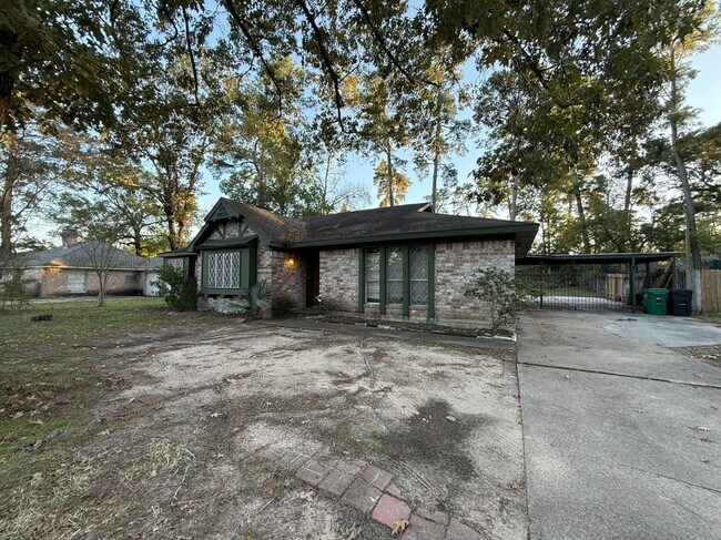 Foto del edificio - 422 Gamewood Dr