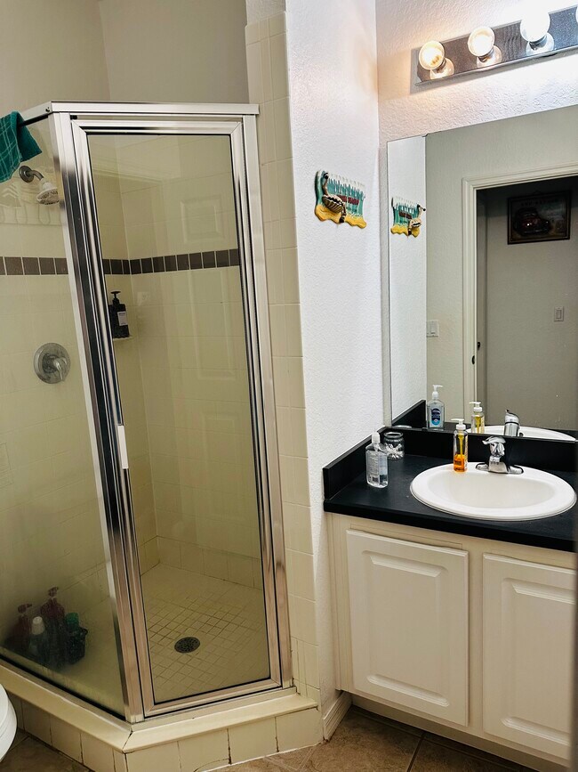 Photo - 218 Vizcay Way House