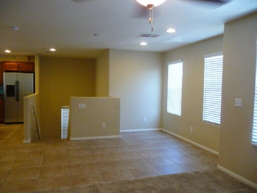 Building Photo - 8956 Dorrell Ln