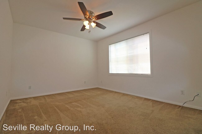 Building Photo - 1336 Brunner St