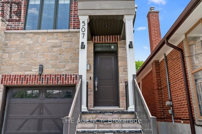 Building Photo - 507 Nairn Ave