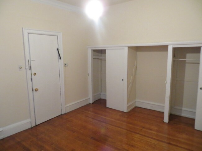 Foto del edificio - 328 S 43rd St