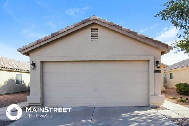 Foto del edificio - 12137 W Flores Dr