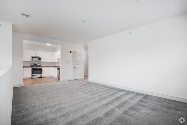 2BR, 1BA - 1185SF - Living Room - Westbrook Village at Great River