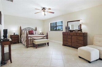 Building Photo - 1403 SW 40th Terrace Building Photo - 1403 SW 40th Terrace