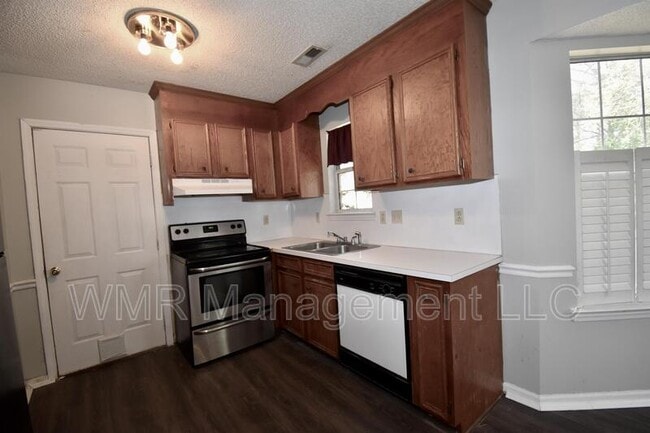 Foto del edificio - 4204 Summerwind Ct SW