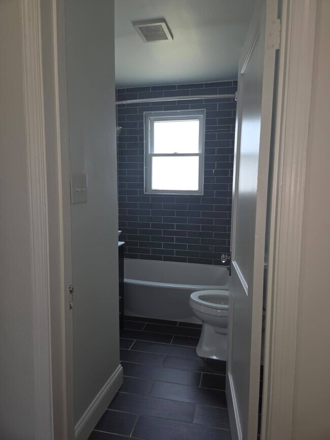 Foto del edificio - 47 54th St SE