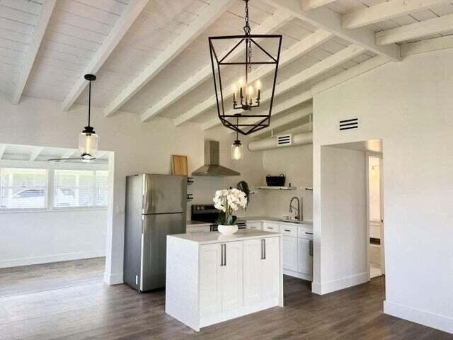 Foto del edificio - 212 NE Entrada Ave