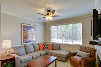 Building Photo - 7009 E Acoma Dr