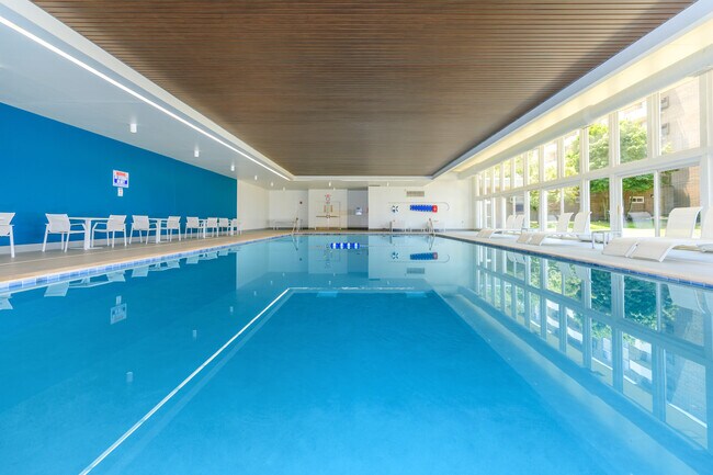 444 Park Apartments photo'