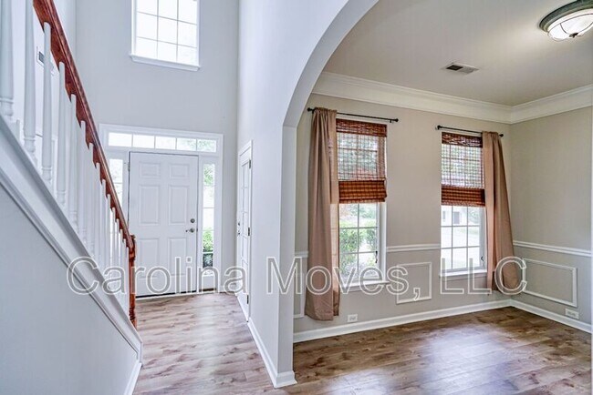 Building Photo - 100 Merlot Ct