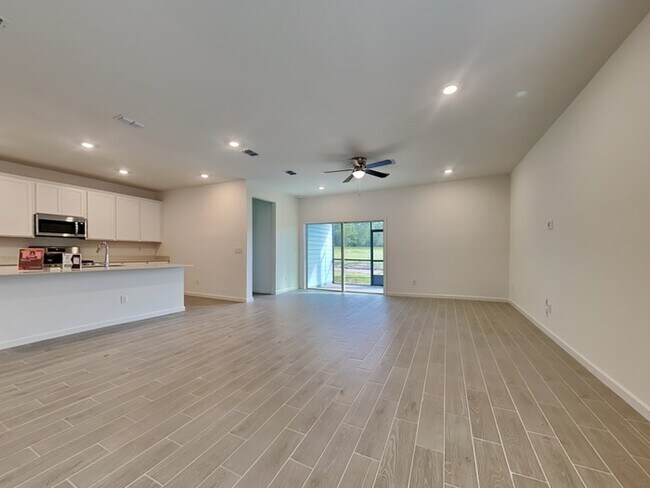 Building Photo - 9010 Latigo Ln