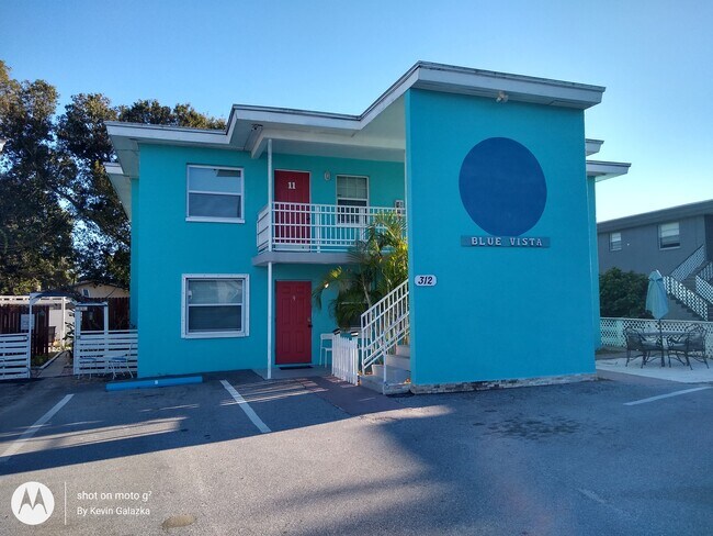 Vista azul - 312 Avanda Ct