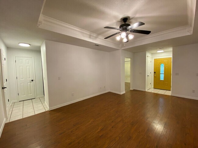 Foto del edificio - ** $150.00 OFF OF FIRST MONTHS RENT*** Cha...