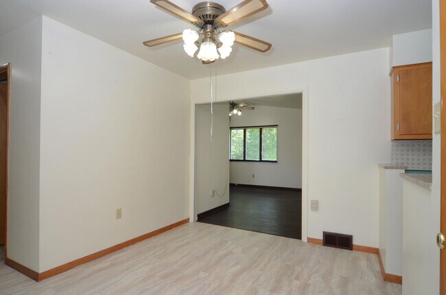 Building Photo - 5260 Webb St