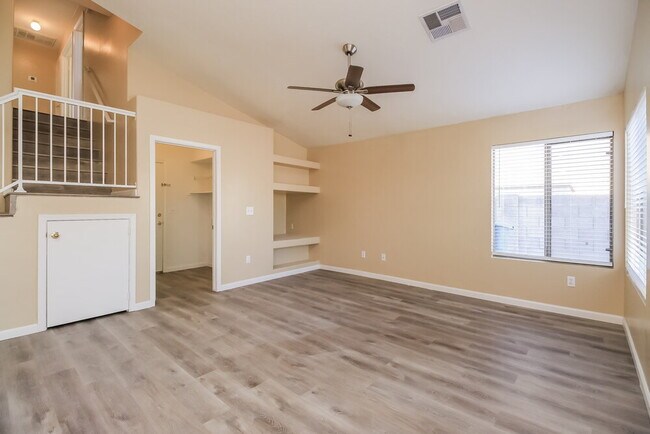 Foto del edificio - 2024 E Appaloosa Rd