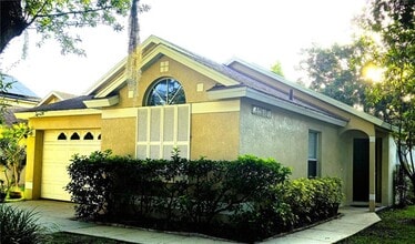 Building Photo - 5802 Tanagerlake Rd