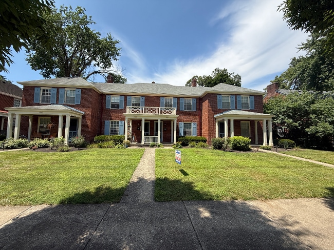 Building Photo - 3921 Beech St