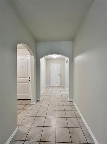 Foto del edificio - 526 Clearlake Dr