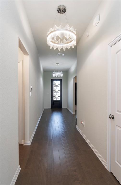 Building Photo - 221 Belford St