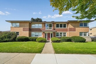 Building Photo - 10350 Canterbury St