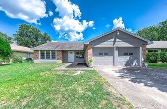 Building Photo - 13402 Tara Oak Dr