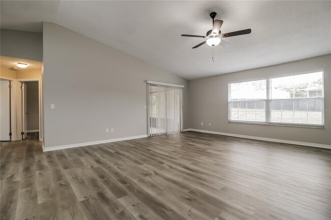 Building Photo - 2298 Greenbrier St