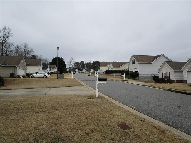 Building Photo - 260 Burt's Crossing Dr
