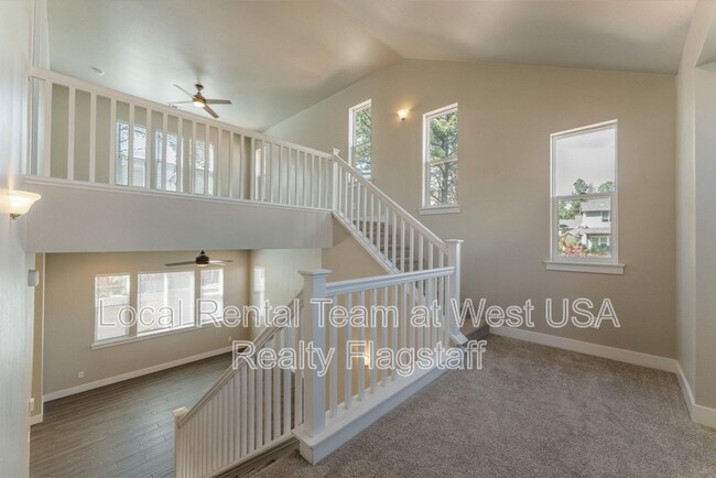 Foto del edificio - 3223 S Beringer Ln