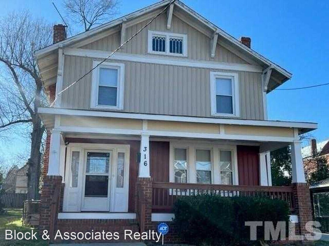 Primary Photo - 3 br, 2 bath House - 316 Haywood Street