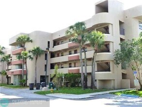 Building Photo - 1200 NW 80th Ave