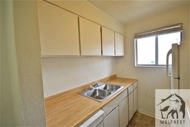 Foto principal - 4371 S Fairbourne Ave