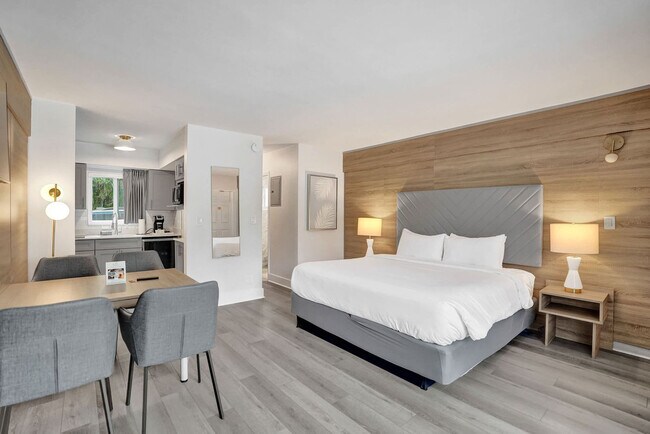 Foto del edificio - 3621 N Ocean Blvd