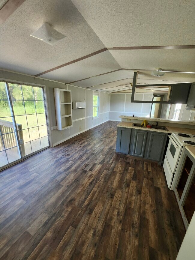 Foto del edificio - 2606 Candace Ct