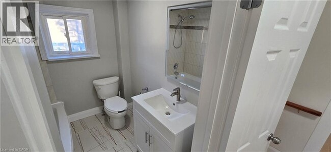 Building Photo - 42 Madison Ave N