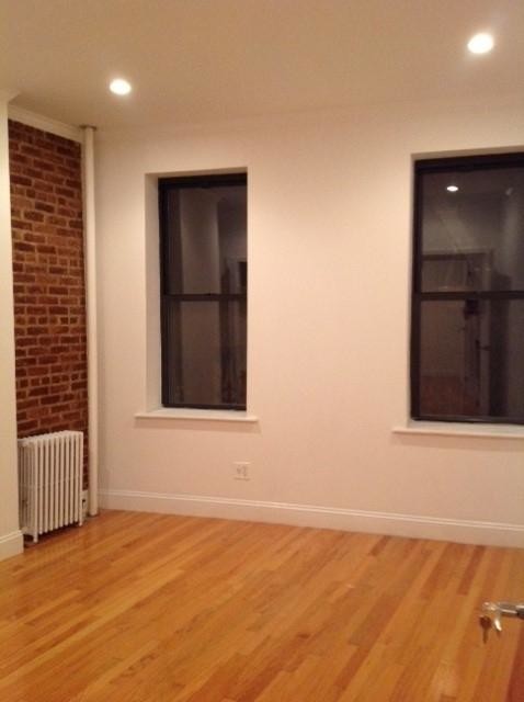 Building Photo - 3 bedroom in New York NY 10013