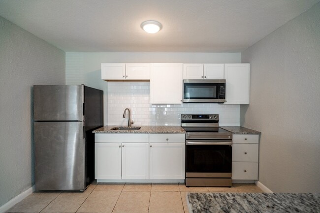 Building Photo - Ixoria Condominiums