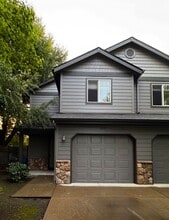 Building Photo - 3515-3517 Fisher Ct NE